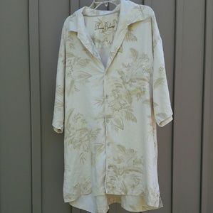 100% Silk Tommy Bahama Button Short Sleeve Shirt